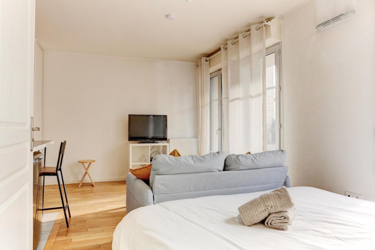 Le Curie - Saint Cyr Apartment Екстериор снимка