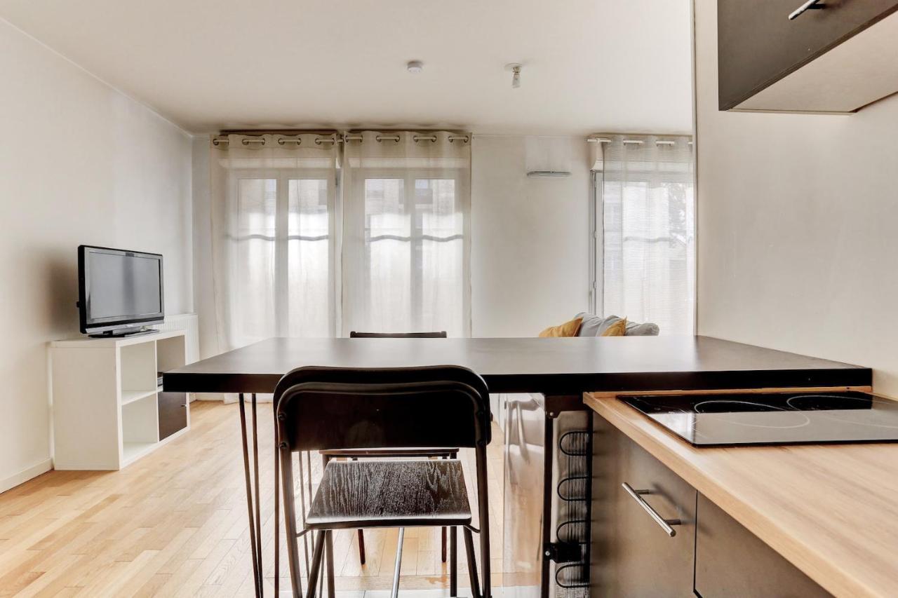 Le Curie - Saint Cyr Apartment Екстериор снимка