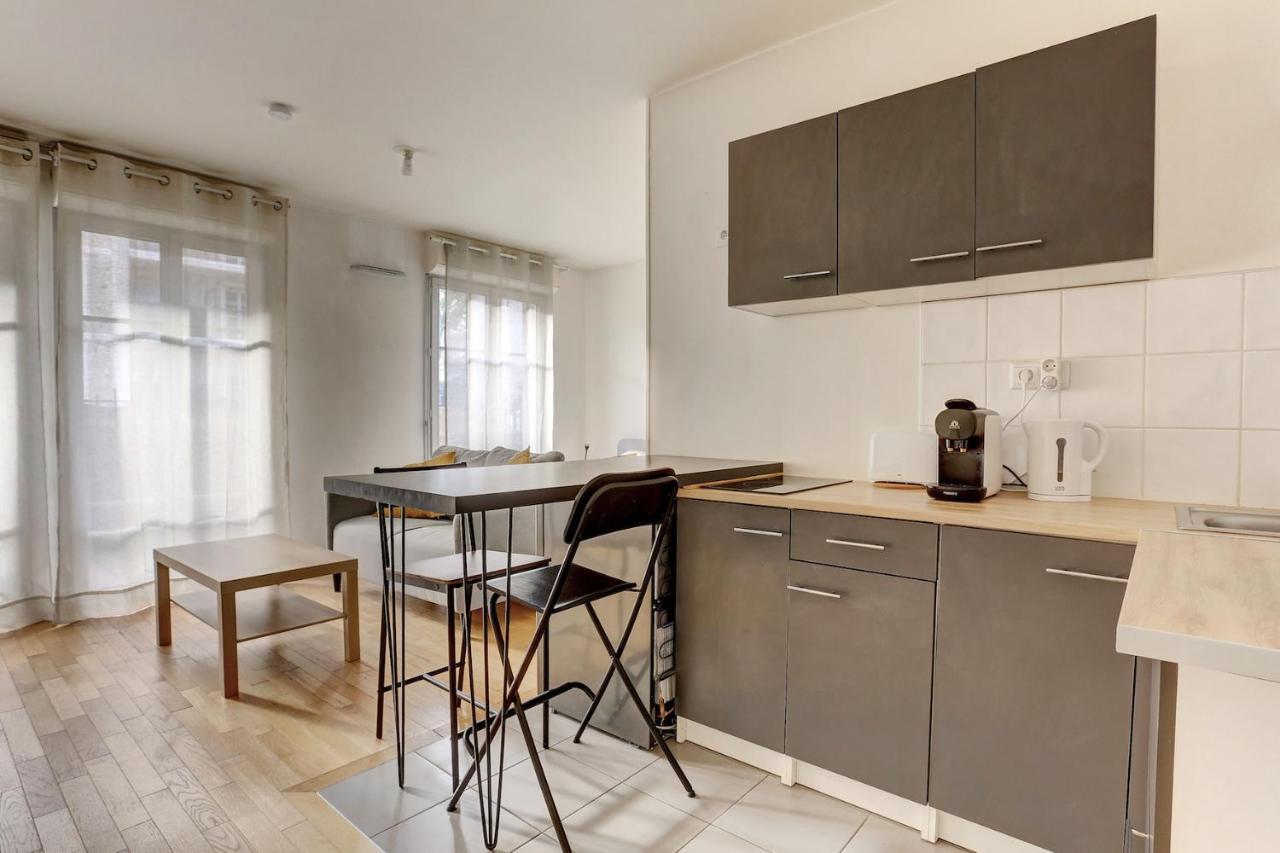 Le Curie - Saint Cyr Apartment Екстериор снимка